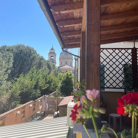 La Terrazza Dei Ciliegi Hotell Santa Maria Degli Angeli  Eksteriør bilde
