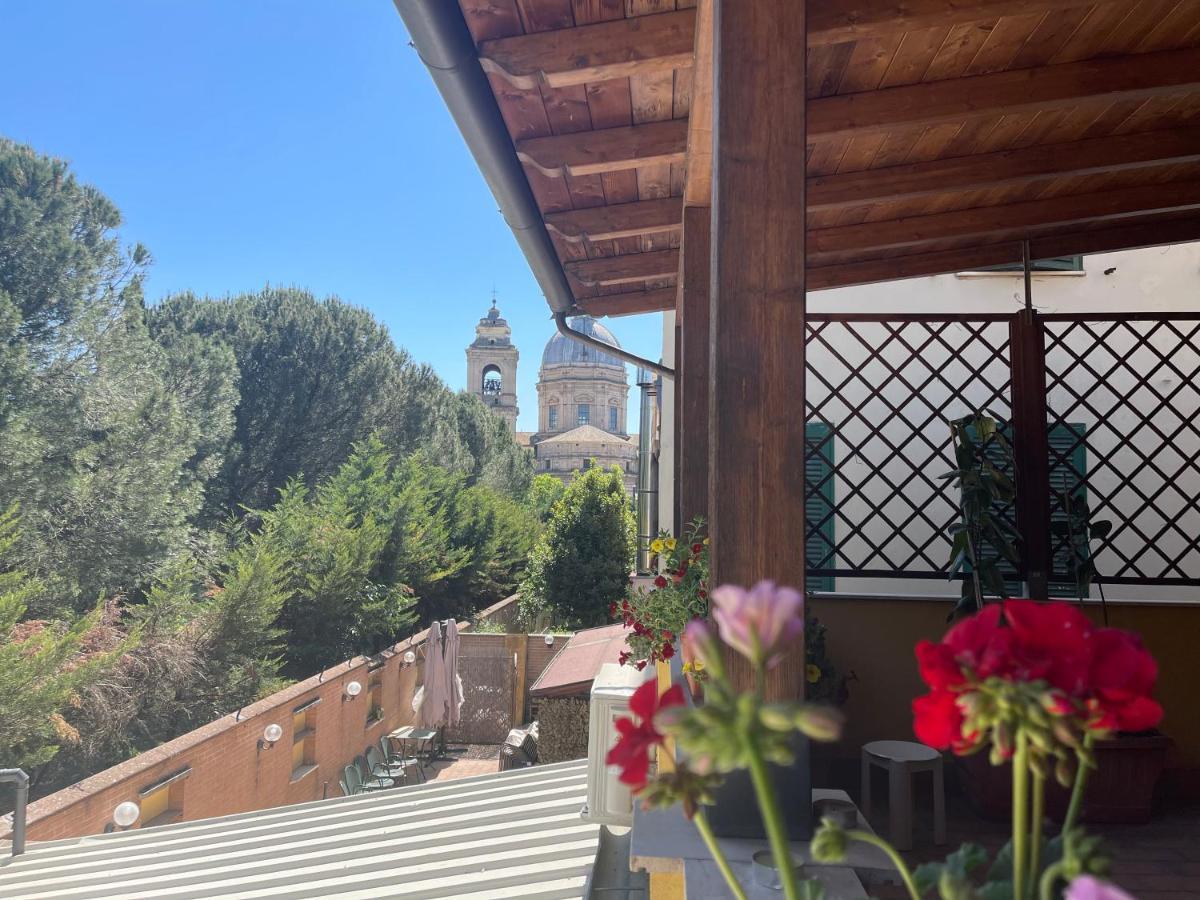 La Terrazza Dei Ciliegi Hotell Santa Maria Degli Angeli  Eksteriør bilde
