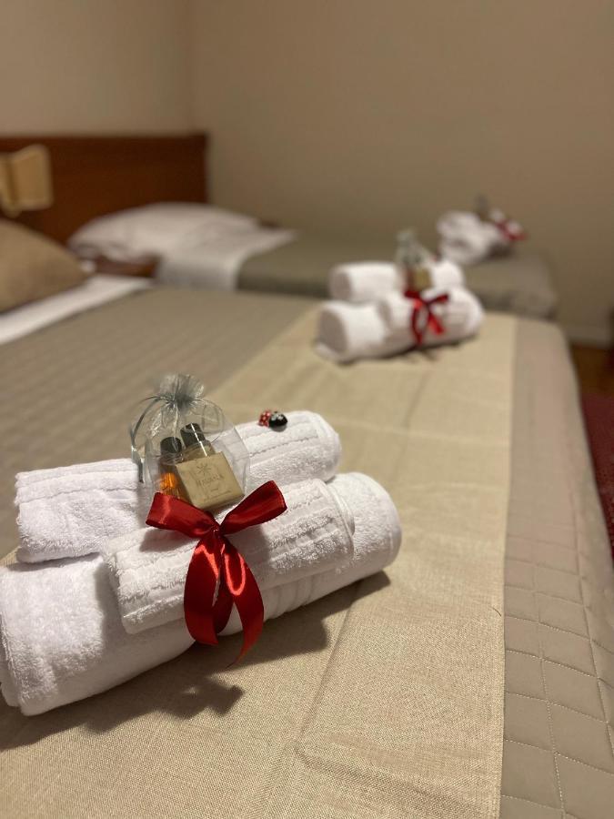 La Terrazza Dei Ciliegi Hotell Santa Maria Degli Angeli  Eksteriør bilde